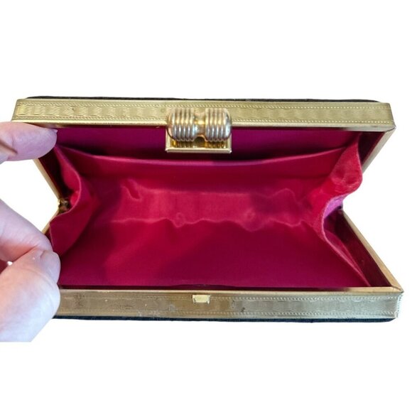 Vintage Box Style Floral Tapestry Carpet Gold Tone Barrel Clasp Clutch Purse - Picture 4 of 5